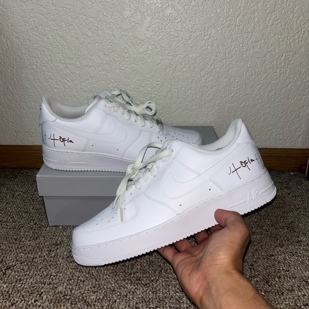 Size 12 - Nike Travis Scott x Air Force 1 Utopia